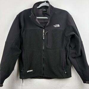 The North Face Men's Black Performance Jacket